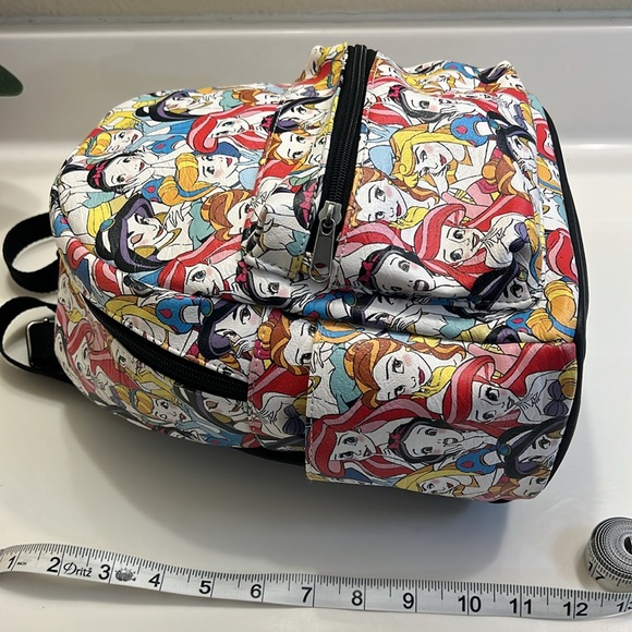 Rare Loungefly Disney Princess Mini Backpack All Over Face Print Expressions - Picture 5 of 5